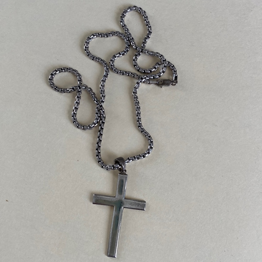 Sterling Silver Cross & Chain 26.3 grams